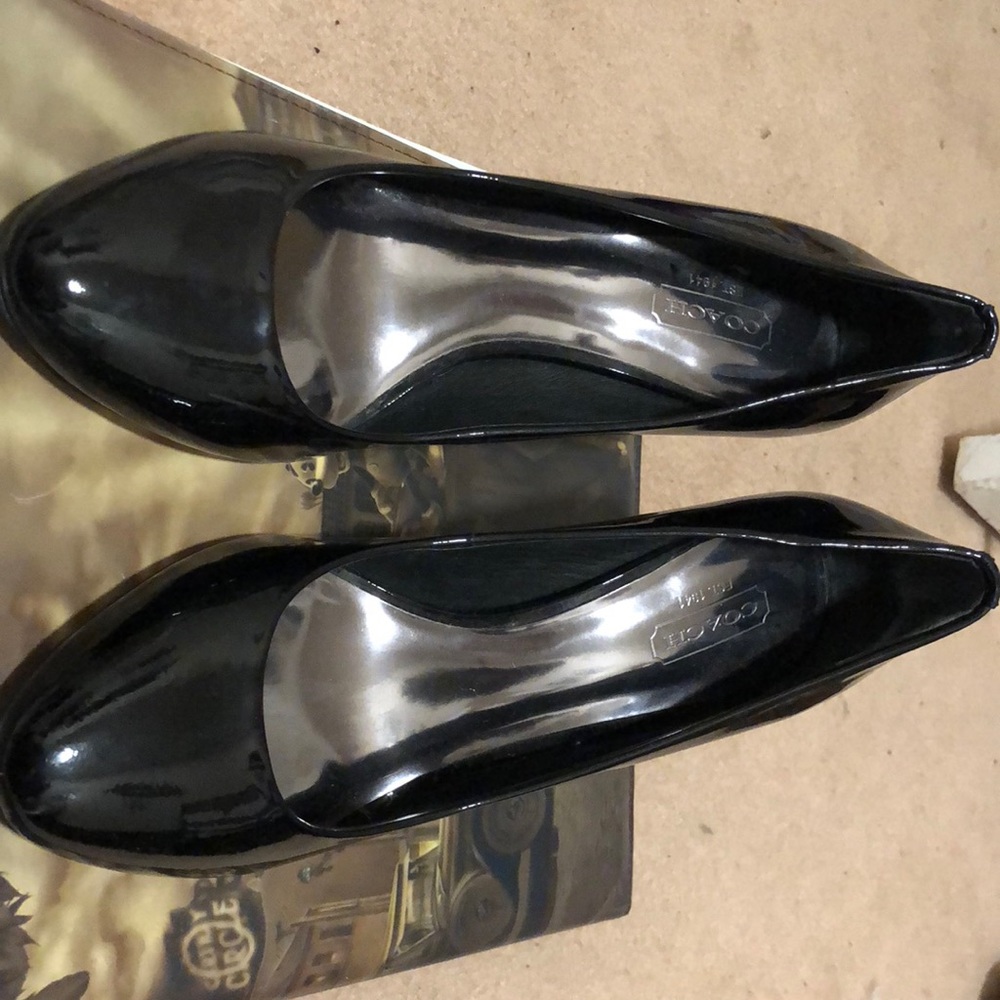 Coach black heels - Picture 2 of 3